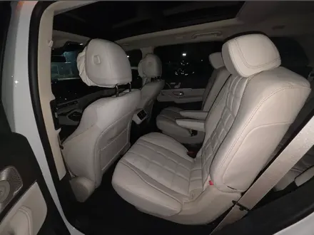 Mercedes-Benz GLS 450 4MATIC 2026 года за 83 000 000 тг. в Алматы – фото 16