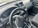 ВАЗ (Lada) Priora 2172 2013 годаүшін1 800 000 тг. в Уральск – фото 2