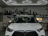 Toyota Highlander 2021 года за 28 000 000 тг. в Атырау