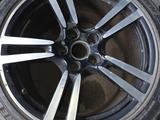 Диски R20 оригинал на Porsche Panamera с резиной 3 ШТУКИ Michelin Pilot 295 за 70 000 тг. в Алматы