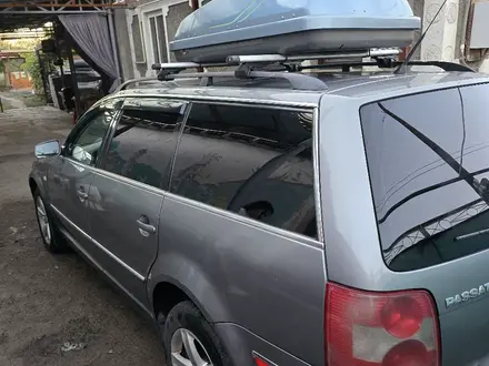 Volkswagen Passat 2001 года за 2 500 000 тг. в Алматы – фото 5