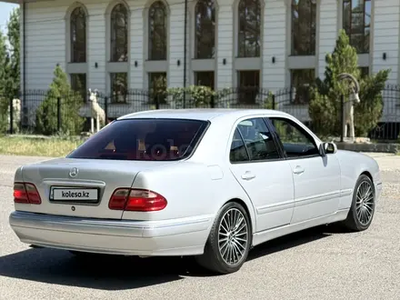 Mercedes-Benz E 320 1999 года за 3 500 000 тг. в Шымкент – фото 6