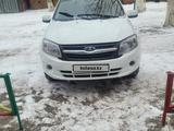 ВАЗ (Lada) Granta 2190 2013 годаүшін2 300 000 тг. в Семей