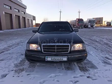 Mercedes-Benz C 220 1993 года за 2 500 000 тг. в Павлодар – фото 2