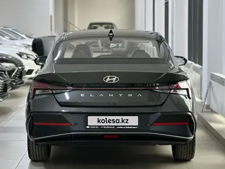 Hyundai Elantra 2023 года за 9 750 000 тг. в Алматы – фото 8