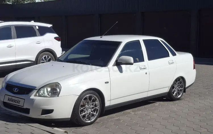 ВАЗ (Lada) Priora 2170 2014 года за 3 800 000 тг. в Семей