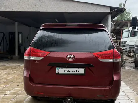 Toyota Sienna 2012 года за 11 500 000 тг. в Алматы – фото 3