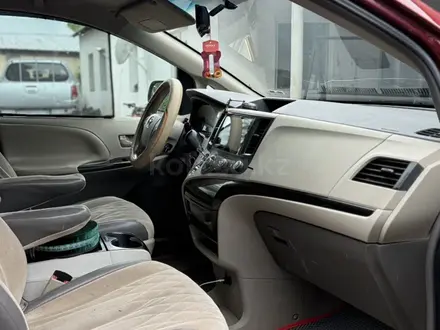Toyota Sienna 2012 года за 11 500 000 тг. в Алматы – фото 9