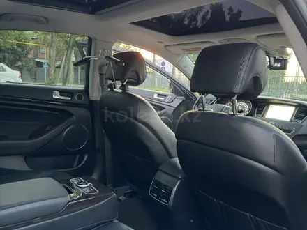 Kia K7 2015 года за 8 800 000 тг. в Алматы – фото 10