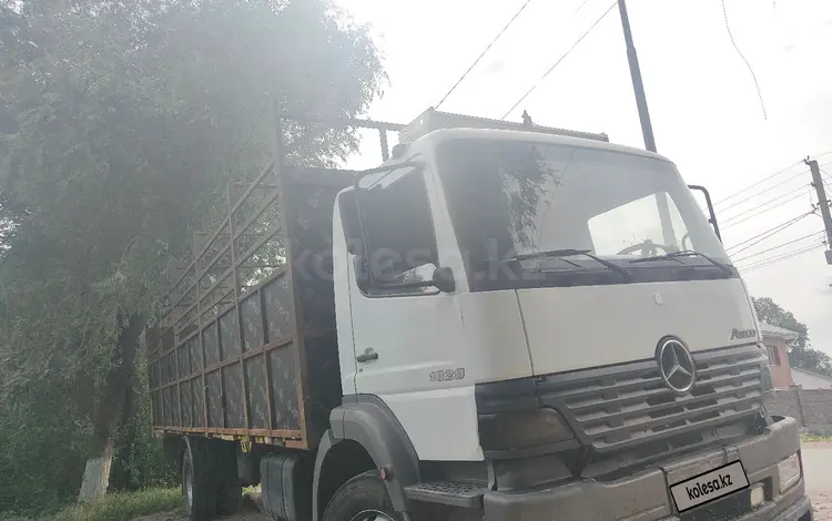 Mercedes-Benz  Atego 2000 года за 10 000 000 тг. в Алматы