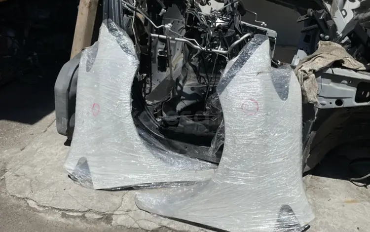 Крыло за 90 000 тг. в Алматы