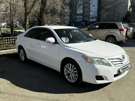 Toyota Camry 2010 года за 8 000 000 тг. в Усть-Каменогорск
