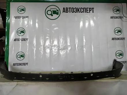 Бампер задний, средняя часть за 17 500 тг. в Караганда