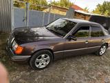 Mercedes-Benz E 200 1992 годаүшін1 800 000 тг. в Кентау – фото 3