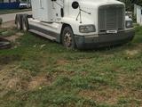 Freightliner  FLD 2002 года за 9 500 000 тг. в Алга – фото 2