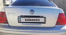Volkswagen Jetta 2002 года за 2 000 000 тг. в Жанаозен – фото 4