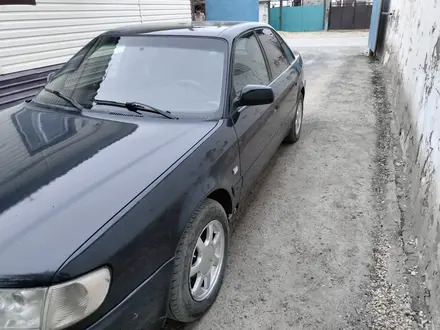 Audi A6 1995 года за 2 100 000 тг. в Айтеке би – фото 3