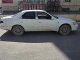 Toyota Camry 2000 годаүшін3 000 000 тг. в Жанаозен – фото 3
