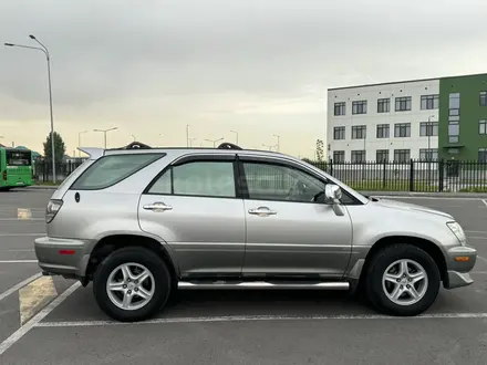 Lexus RX 300 2001 года за 5 500 000 тг. в Алматы – фото 4
