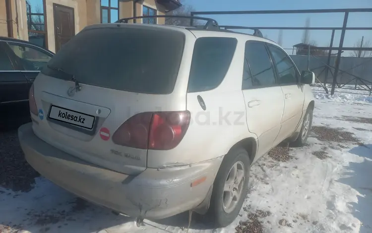 Lexus RX 300 1999 годаfor5 000 000 тг. в Жезказган