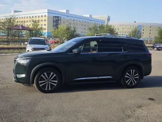 Nissan Pathfinder, 2021