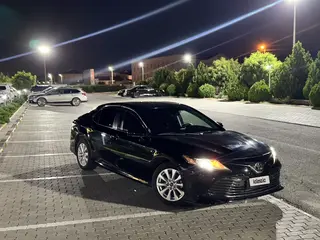 Toyota Camry, 2018