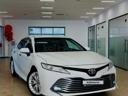 Toyota Camry 2018 года за 12 100 000 тг. в Астана – фото 9