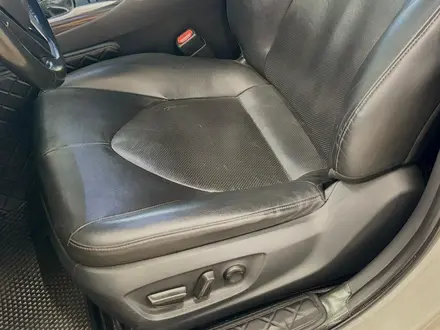 Toyota Camry 2018 года за 12 100 000 тг. в Астана – фото 13