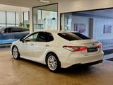 Toyota Camry 2018 года за 12 400 000 тг. в Астана – фото 4