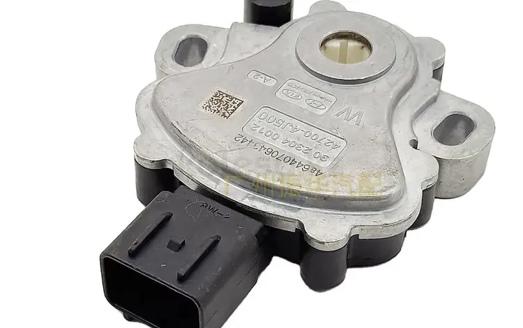 Селектор (Датчик положения селектора АКПП) за 7 896 тг. в Алматы