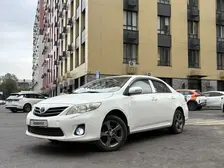 Toyota Corolla, 2011