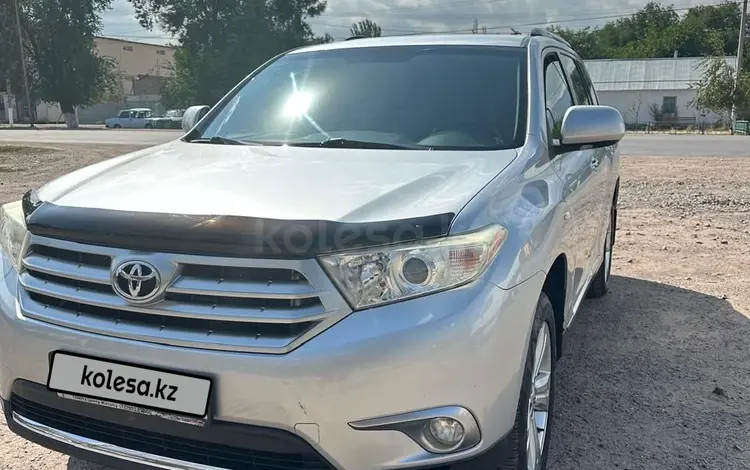 Toyota Highlander 2013 года за 15 000 000 тг. в Мерке