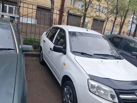 ВАЗ (Lada) Granta 2190 2013 года за 2 500 000 тг. в Астана – фото 2