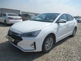 Hyundai Elantra 2019 года за 8 406 450 тг. в Шымкент – фото 2