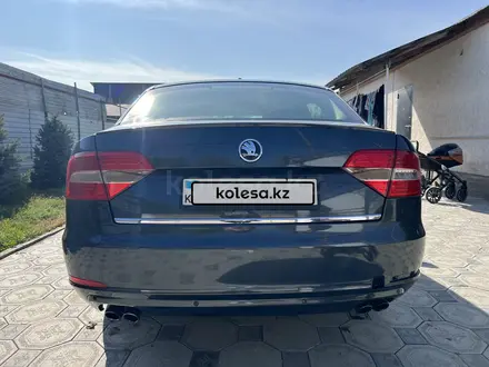 Skoda Superb 2014 года за 5 500 000 тг. в Алматы – фото 8