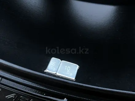 Оригинальные диски с резиной Lexus Lx570 2016-2021 за 1 050 000 тг. в Талдыкорган – фото 11