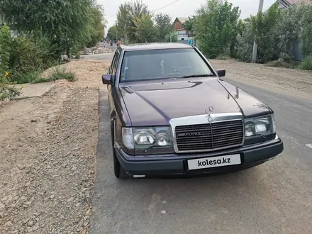 Mercedes-Benz E 230 1988 года за 2 000 000 тг. в Кызылорда – фото 15