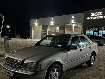 Mercedes-Benz C 280 1994 года за 2 800 000 тг. в Актау – фото 3