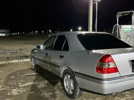 Mercedes-Benz C 280 1994 года за 2 800 000 тг. в Актау – фото 7