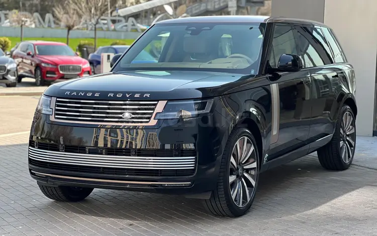 Land Rover Range Rover SV 2024 года за 178 527 000 тг. в Алматы