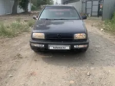Volkswagen Vento, 1992