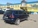 Volkswagen Touareg 2007 года за 6 500 000 тг. в Каскелен – фото 2