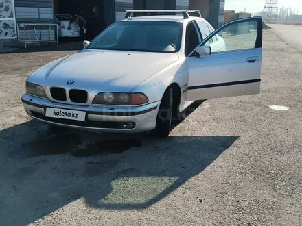 BMW 525 1998 года за 2 500 000 тг. в Тараз