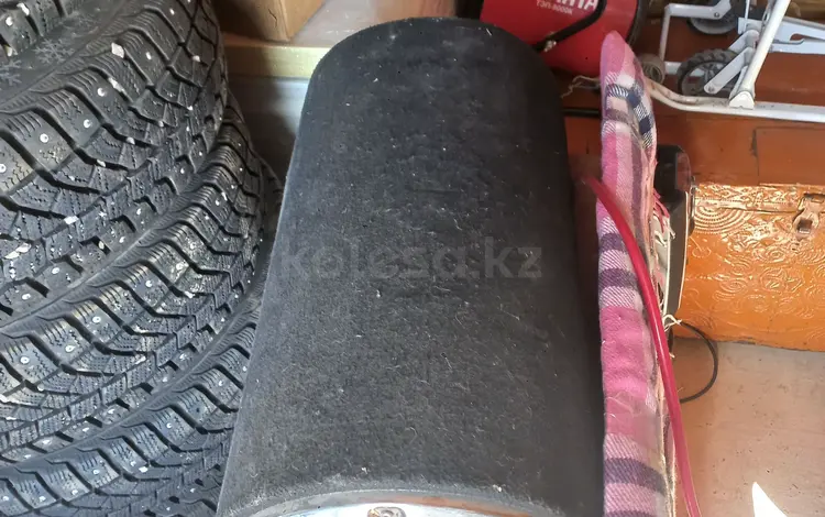 Сабвуфер за 30 000 тг. в Караганда