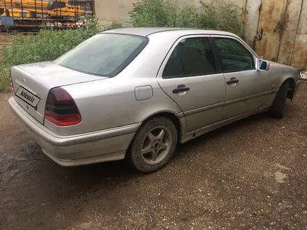 Mercedes-Benz C 180 1999 года за 2 500 000 тг. в Павлодар – фото 7