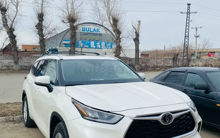 Toyota Highlander 2021 годаfor24 500 000 тг. в Усть-Каменогорск
