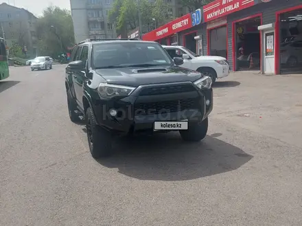 Toyota 4Runner 2013 года за 15 500 000 тг. в Алматы