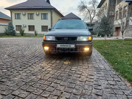 Opel Vectra 1993 года за 900 000 тг. в Шымкент – фото 9