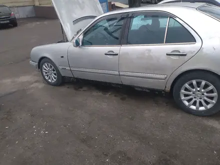 Mercedes-Benz E 280 1996 года за 1 500 000 тг. в Алматы – фото 13