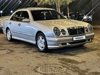 Mercedes-Benz E 320 1997 года за 3 800 000 тг. в Алматы